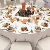 Ile kosztuje catering na 60 osób? Sprawdź ceny i opcje menu