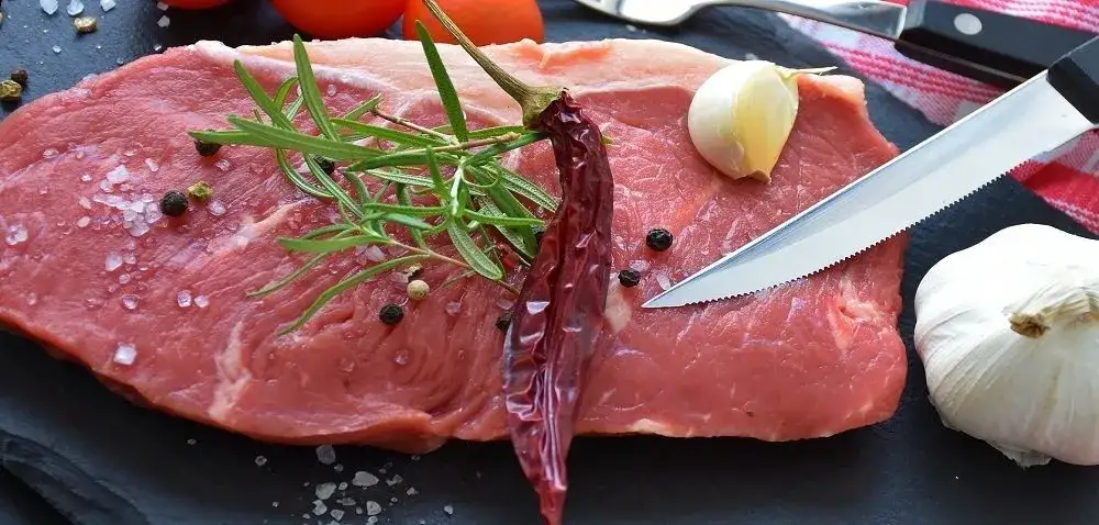 Zdjęcie Ile kosztuje 1 kg wołowiny? Ceny różnych rodzajów mięsa wołowego